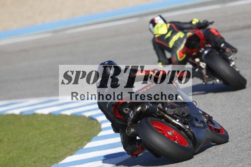Archiv-2025/02 28.-31.01.2025 Moto Center Thun Jerez/gruen-green/79